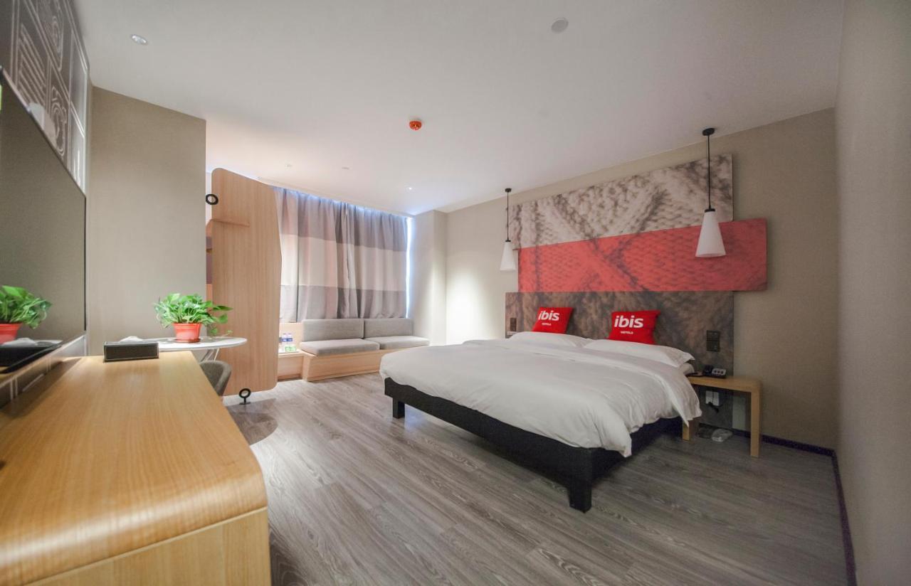 Ibis Nantong Middle Renmin Rd Hotel Exterior foto